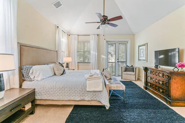 $1,250,000 | 256 West Bay Cedar Circle, Jupiter, FL 33458