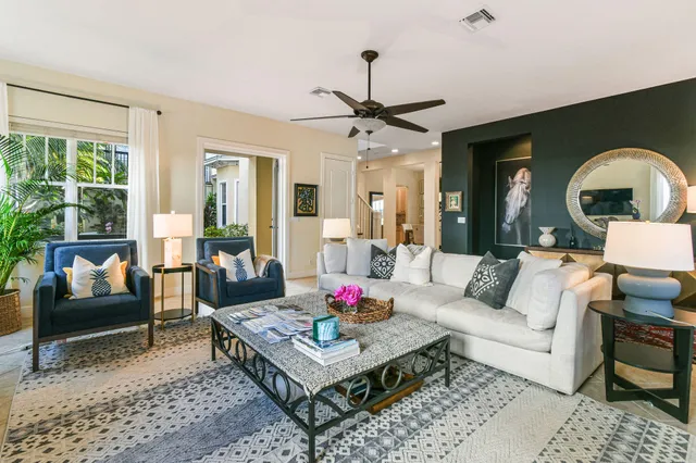 $1,250,000 | 256 West Bay Cedar Circle, Jupiter, FL 33458