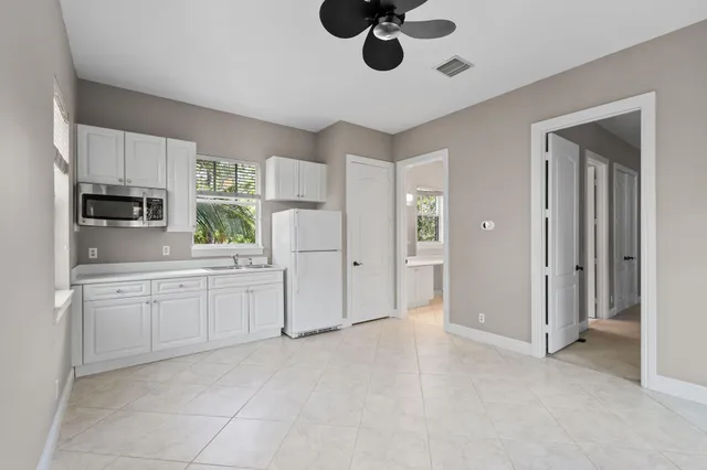 $1,250,000 | 256 West Bay Cedar Circle, Jupiter, FL 33458