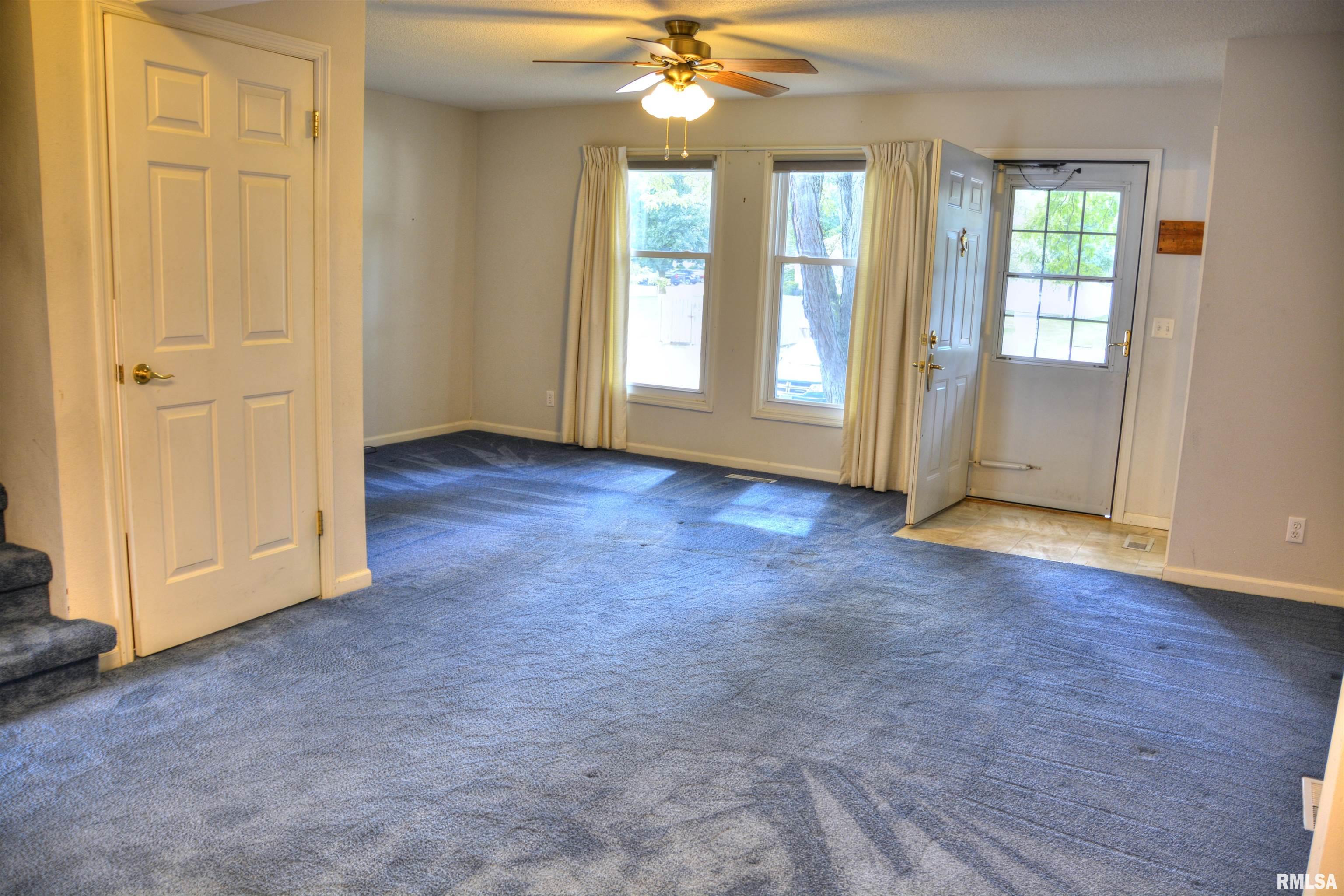 45 North Yorktown Road Macomb, IL 61455 - Photo 4 of 24