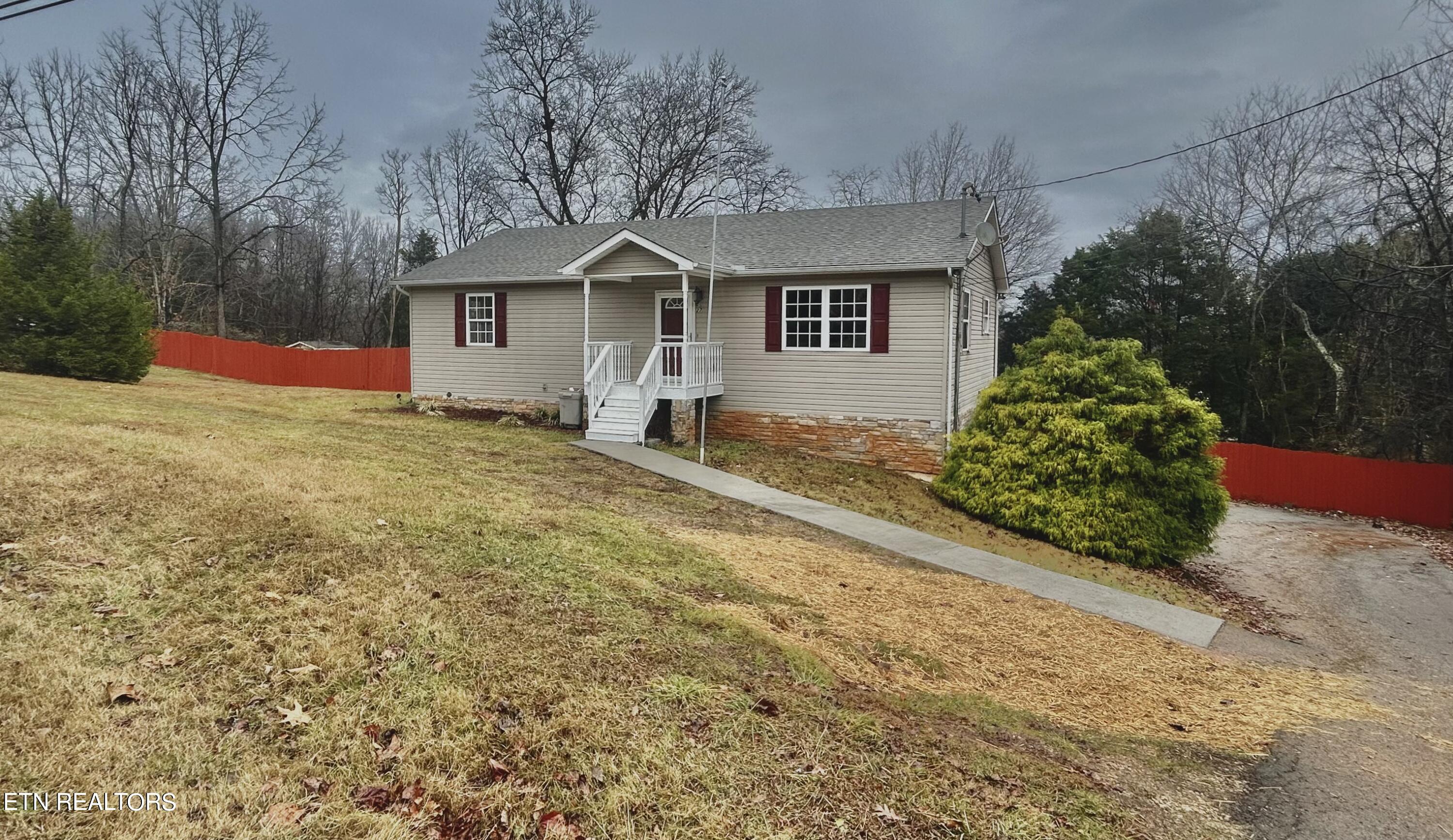 276 Ritz View Drive Blaine, TN 37709 - Photo 7 of 32 FullSizeRender