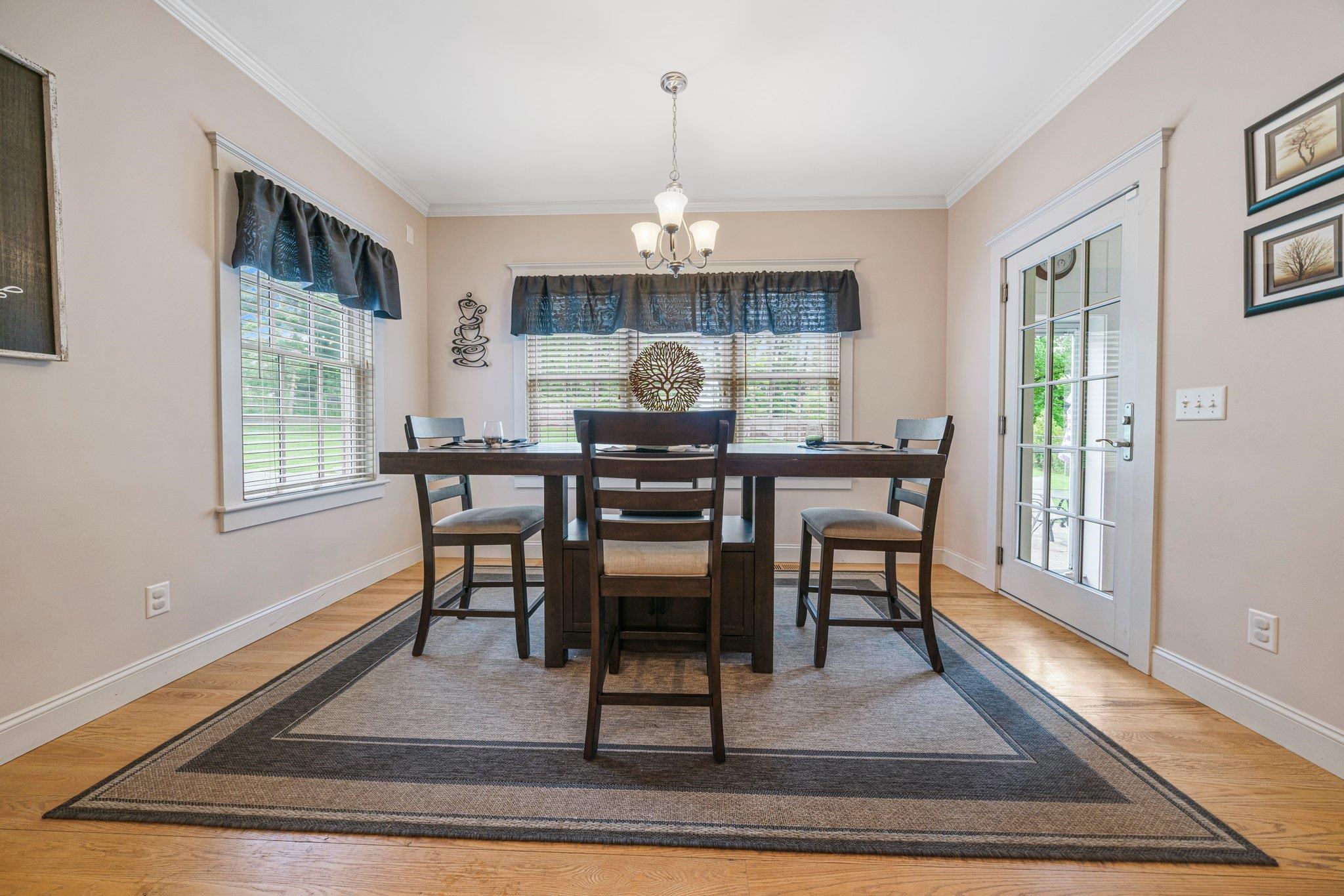 607 Ray Street Manchester, NH 03104 - Photo 11 of 37 Gallery Image 11