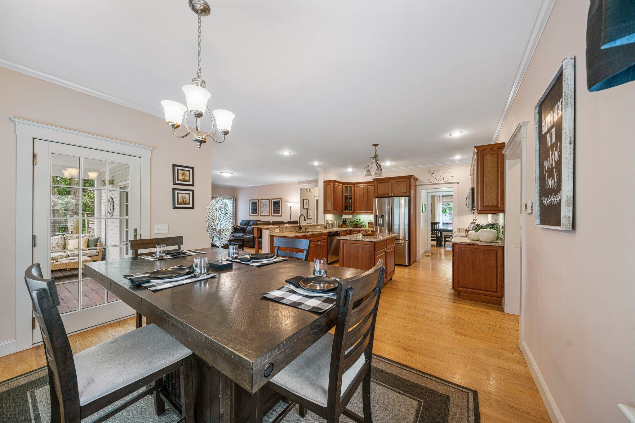 607 Ray Street Manchester, NH 03104 - Photo 13 of 37 Gallery Image 13