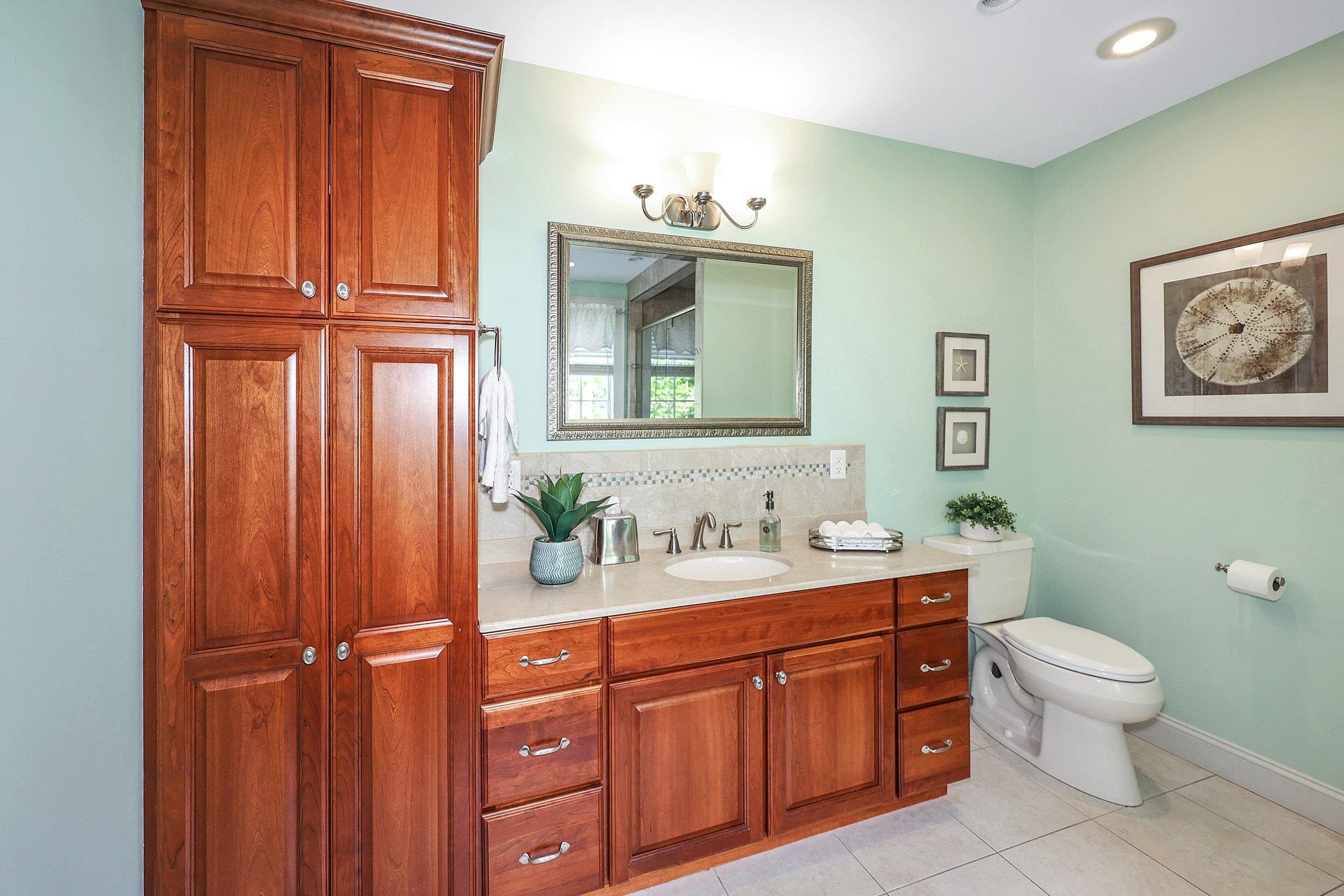 607 Ray Street Manchester, NH 03104 - Photo 24 of 37 Gallery Image 24