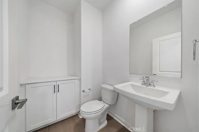 $649,900 | 2561 Sprout Lane, Corona, CA 92883