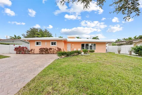 $824,900 | 5284 Northeast 18th Terrace, Fort Lauderdale, FL 33308