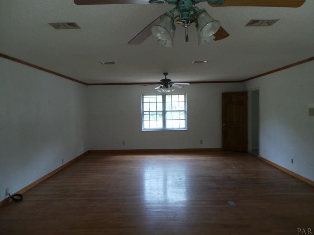 6458 Oakcrest Road Milton, FL 32570 - Photo 22 of 24 Gallery Image 22