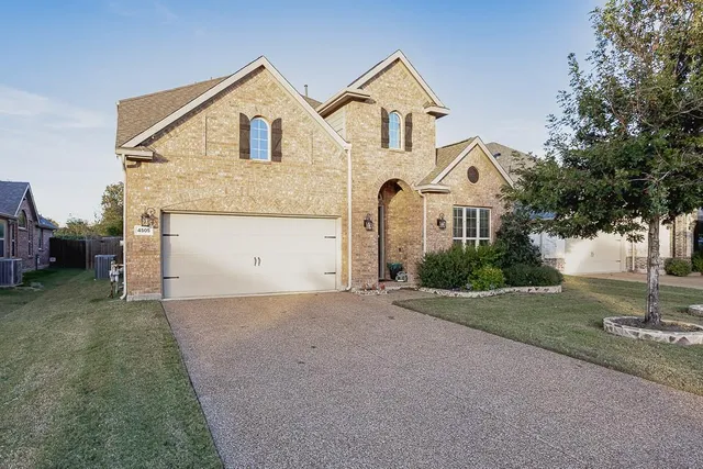 $759,717 | 4505 Evenstar Way, Plano, TX 75074