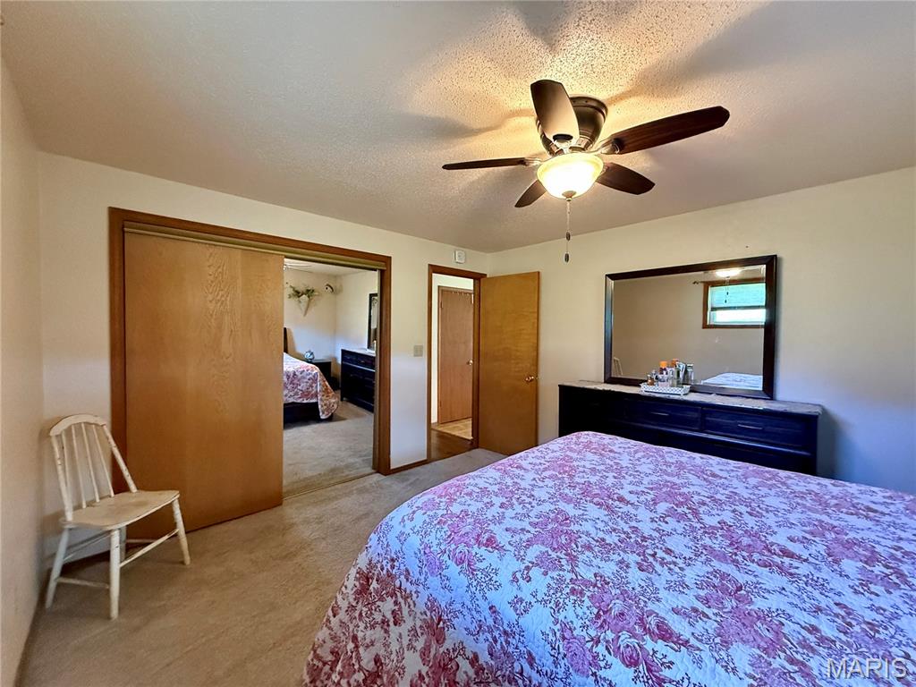 61 Old School Road Perryville, MO 63775 - Photo 13 of 39