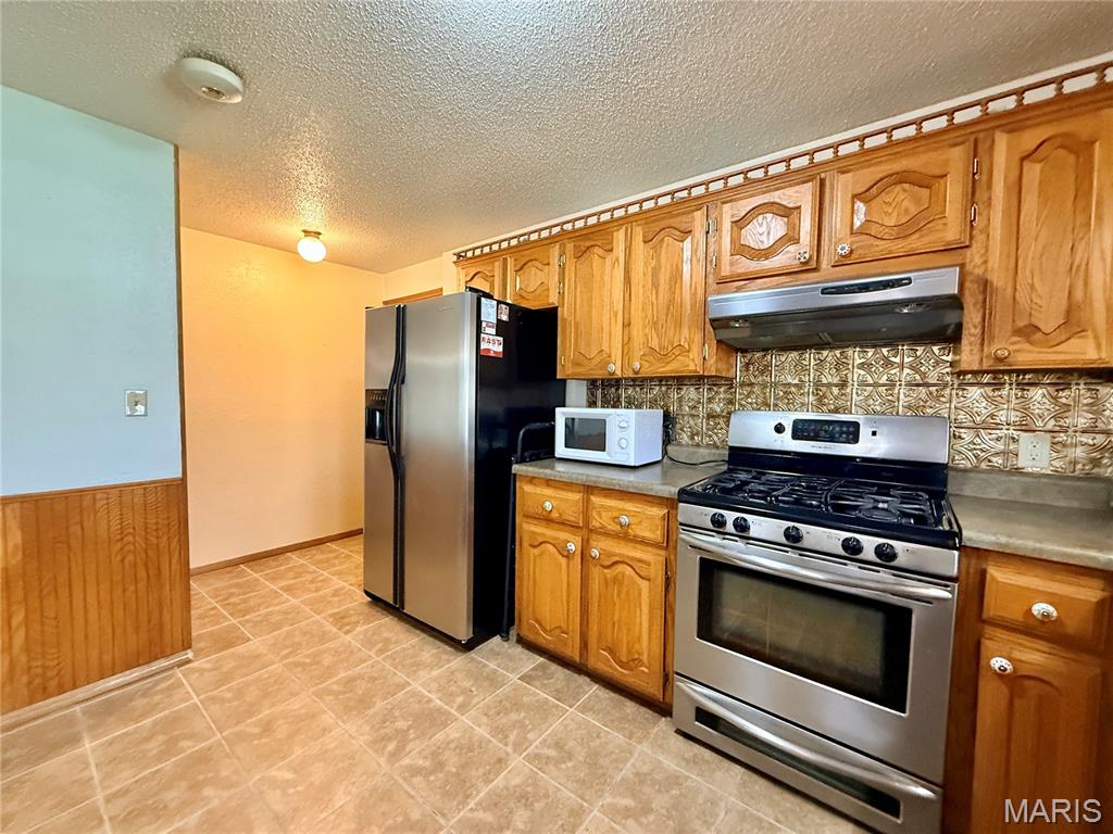 61 Old School Road Perryville, MO 63775 - Photo 9 of 39