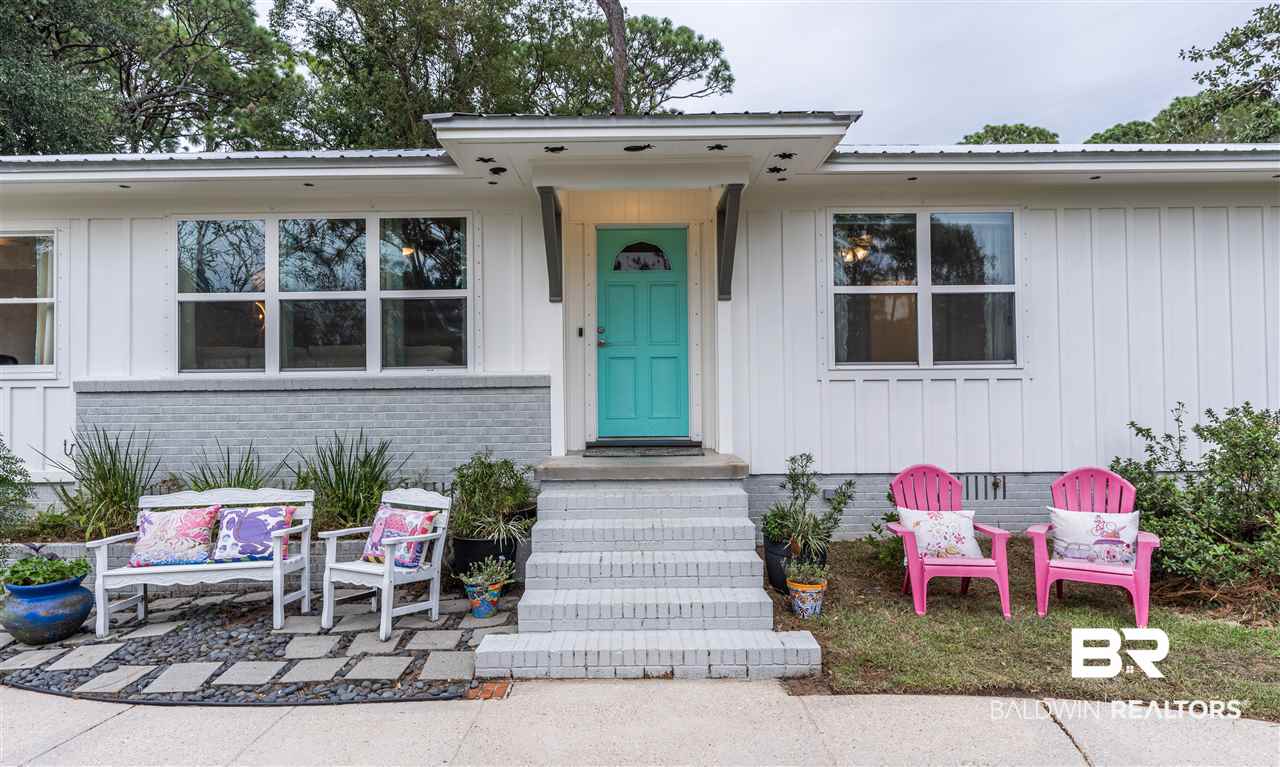 455 Liberty Street Fairhope, AL 36532 - Photo 2 of 40