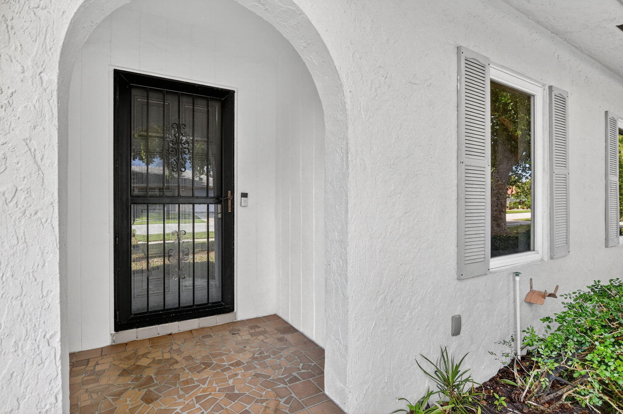 1544 Northwest 9th Street Boca Raton, FL 33486 - Photo 4 of 61 4-web-or-mls-019_DSC_1542