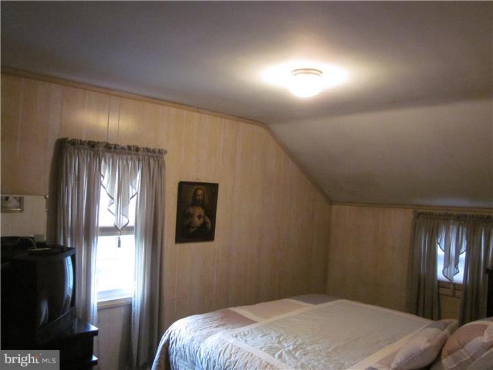 113 Haverford Road Folsom, PA 19033 - Photo 15 of 20 Bedroom