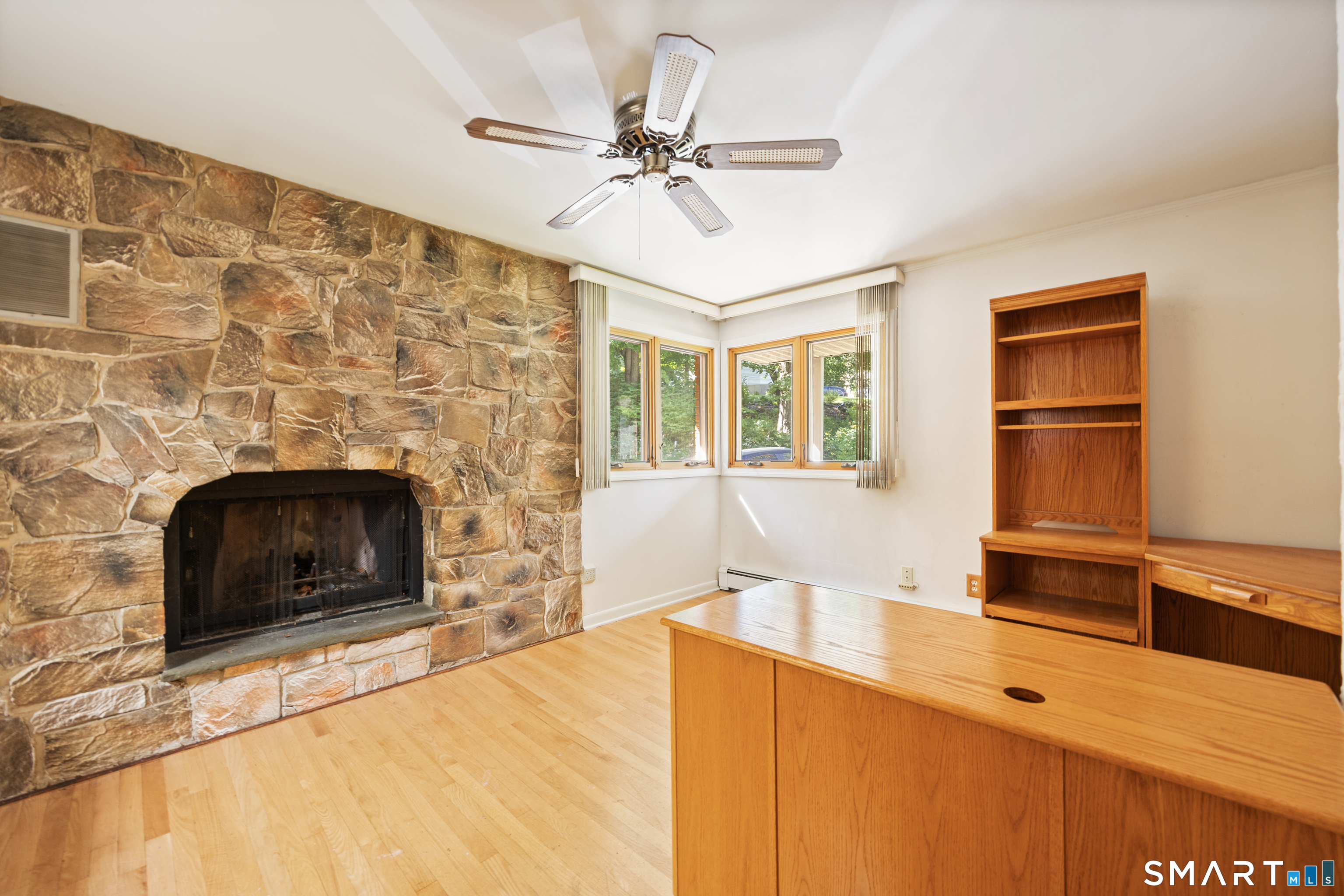 25 Juniper Road Middlebury, CT 06762 - Photo 9 of 40 Gallery Image 9