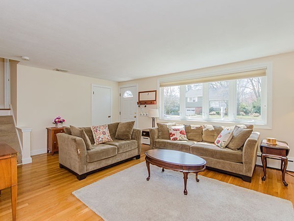 72 Kingston Road Waltham, MA 02451 - Photo 9 of 29