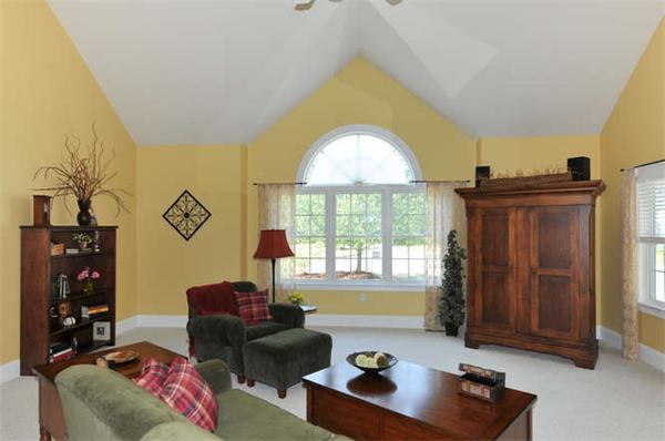 10 Oregon Road Ashland, MA 01721 - Photo 7 of 28 a living room with furniture and a window
