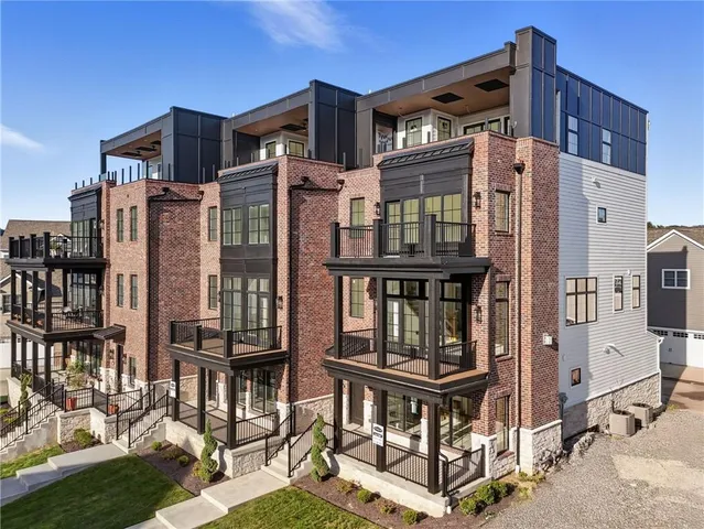 $1,650,000 | 64 1st Street, Oakmont, PA 15139