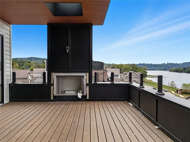 $1,650,000 | 64 1st Street, Oakmont, PA 15139