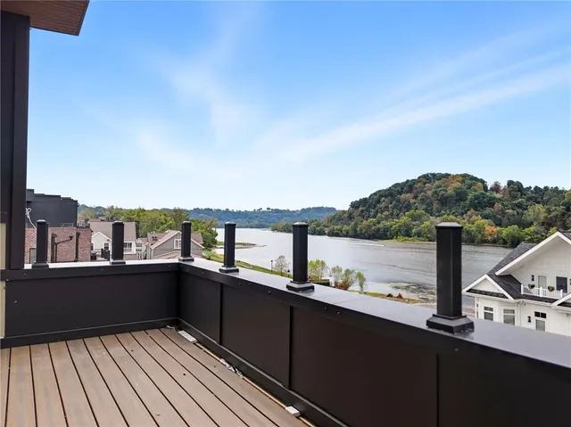 $1,650,000 | 64 1st Street, Oakmont, PA 15139