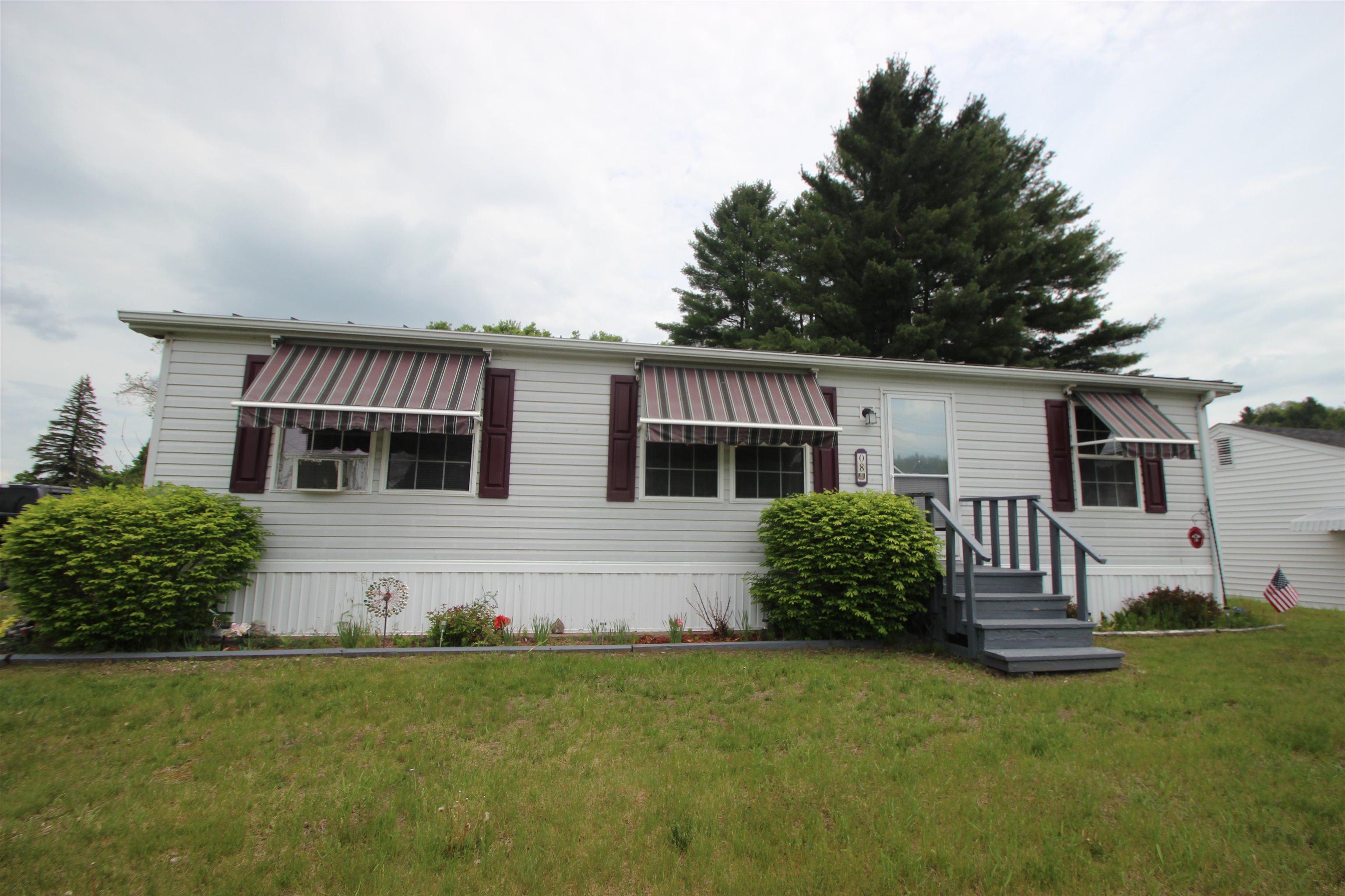 8 East Parkside Terrace Barre, VT 05641 - Photo 1 of 14