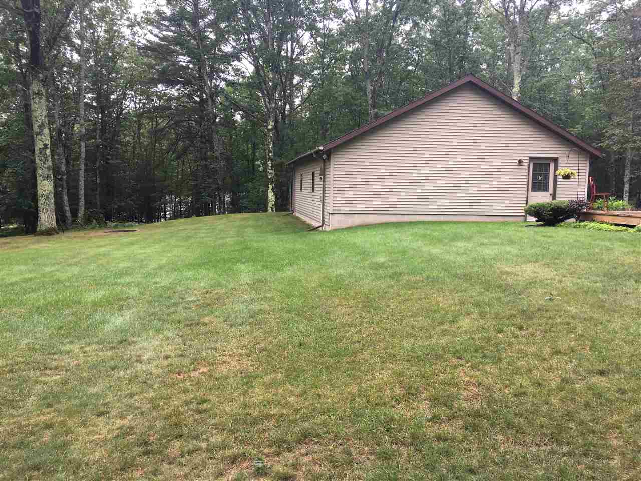 815 Rennie Lake Road Traverse City, MI 49696 - Photo 12 of 31 1838124-17.JPG