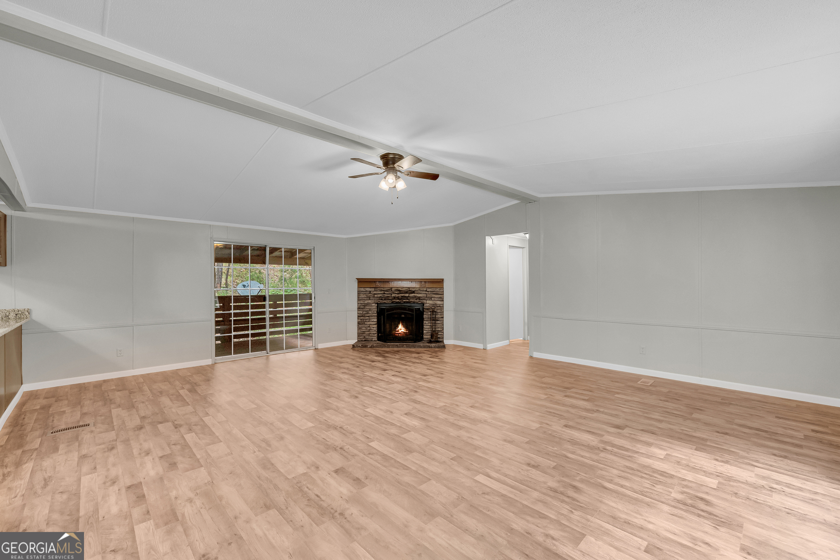 324 Paradise Valley Road Cleveland, GA 30528 - Photo 10 of 56