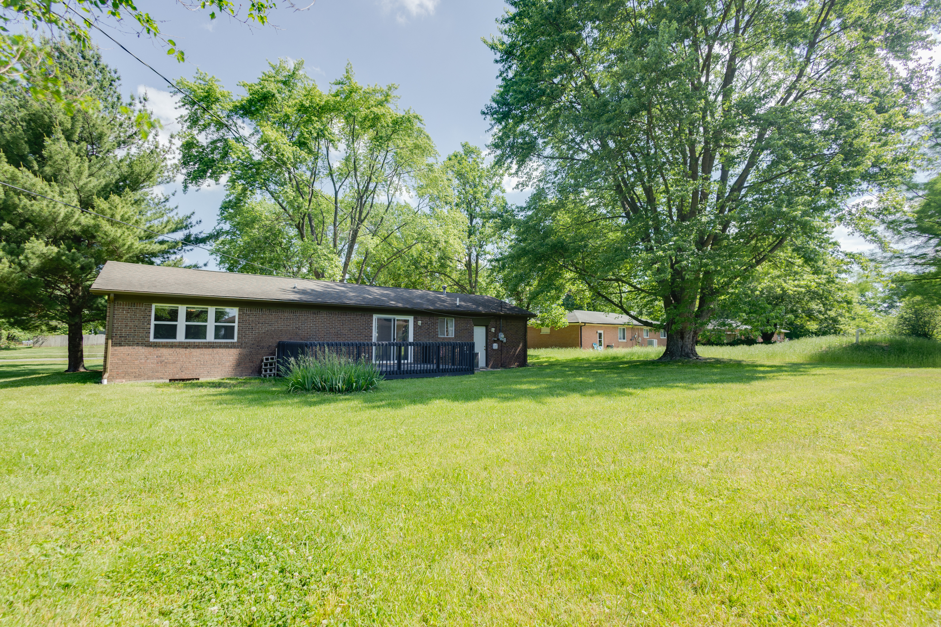549 West Stop 11 Road Indianapolis, IN 46217 - Photo 35 of 40