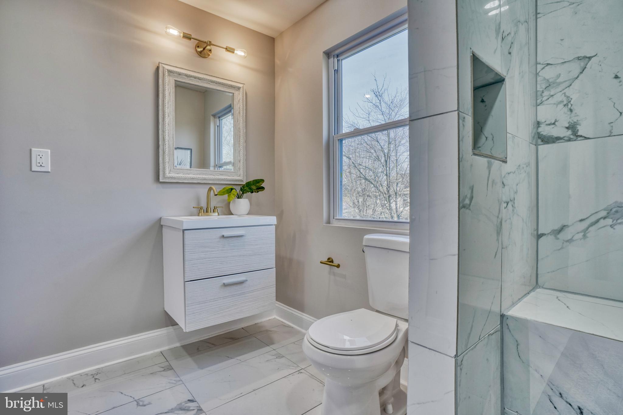 5309 Catalpha Road Baltimore, MD 21214 - Photo 31 of 45 Second Level Bathroom