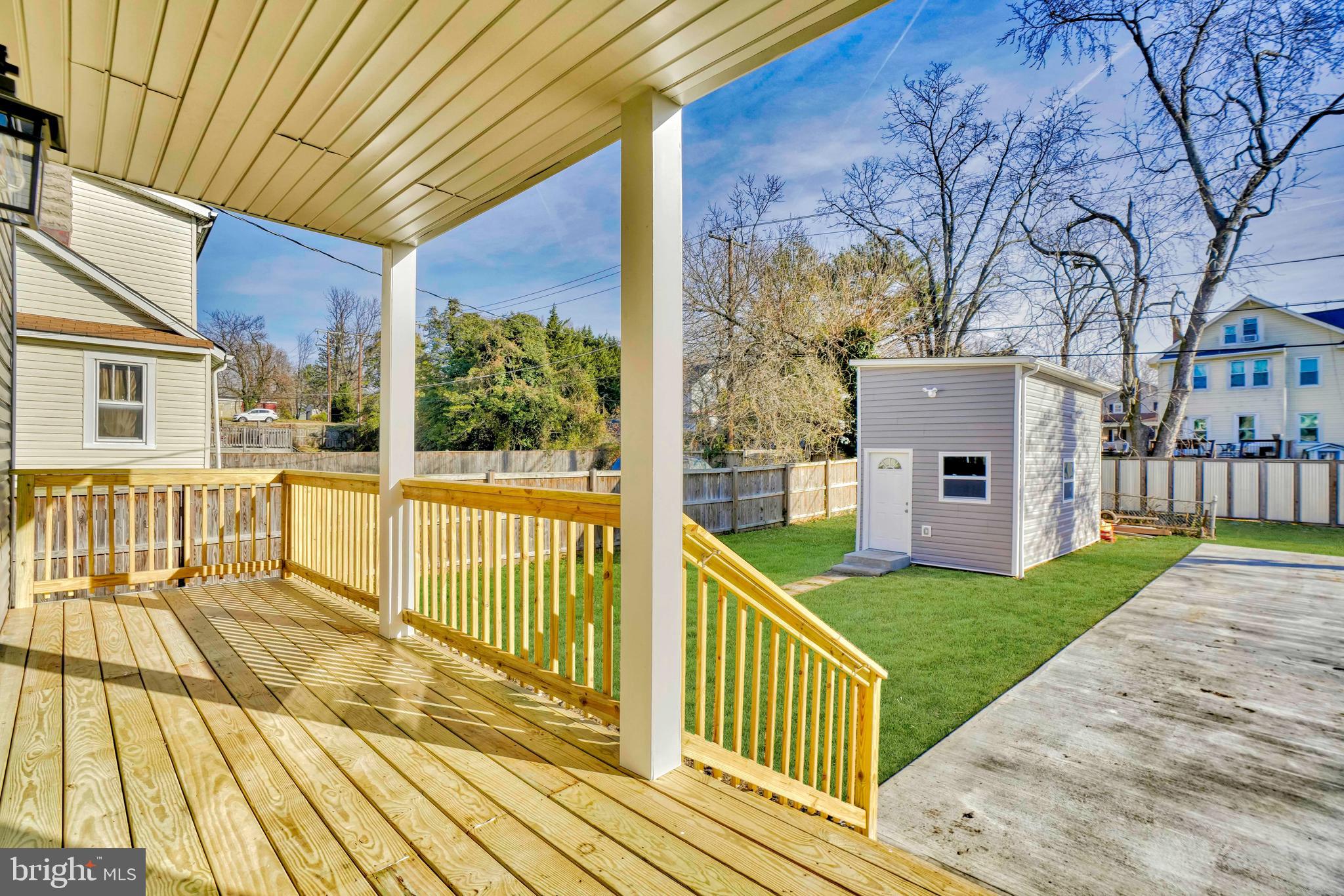 5309 Catalpha Road Baltimore, MD 21214 - Photo 40 of 45 New back Deck