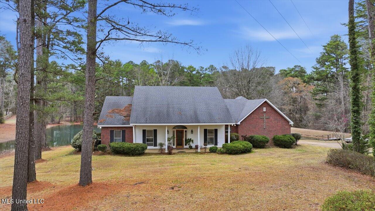 1407 Monterey Road Florence, MS 39073 - Photo 46 of 67 46-1407 Monterey Rd _ Home Tours MS