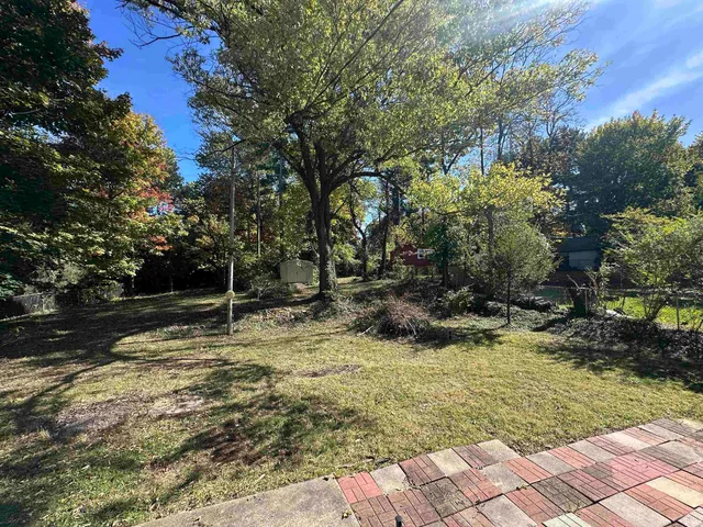 $289,900 | 1330 North Kinser Pike, Bloomington, IN 47404