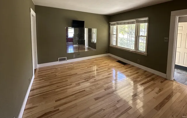 $289,900 | 1330 North Kinser Pike, Bloomington, IN 47404