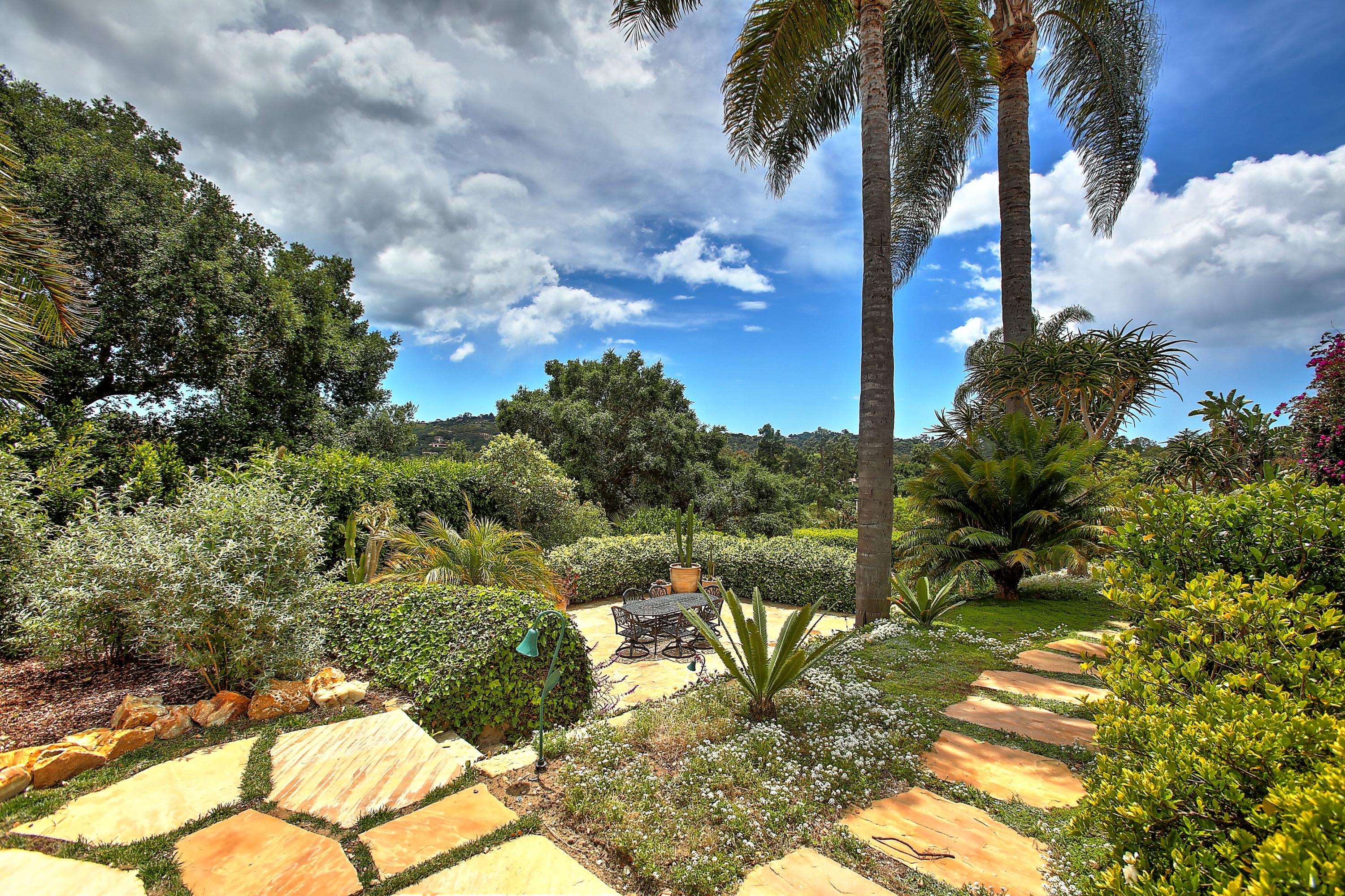 465 Via Dichosa Santa Barbara, CA 93110 - Photo 16 of 57 Lower patio