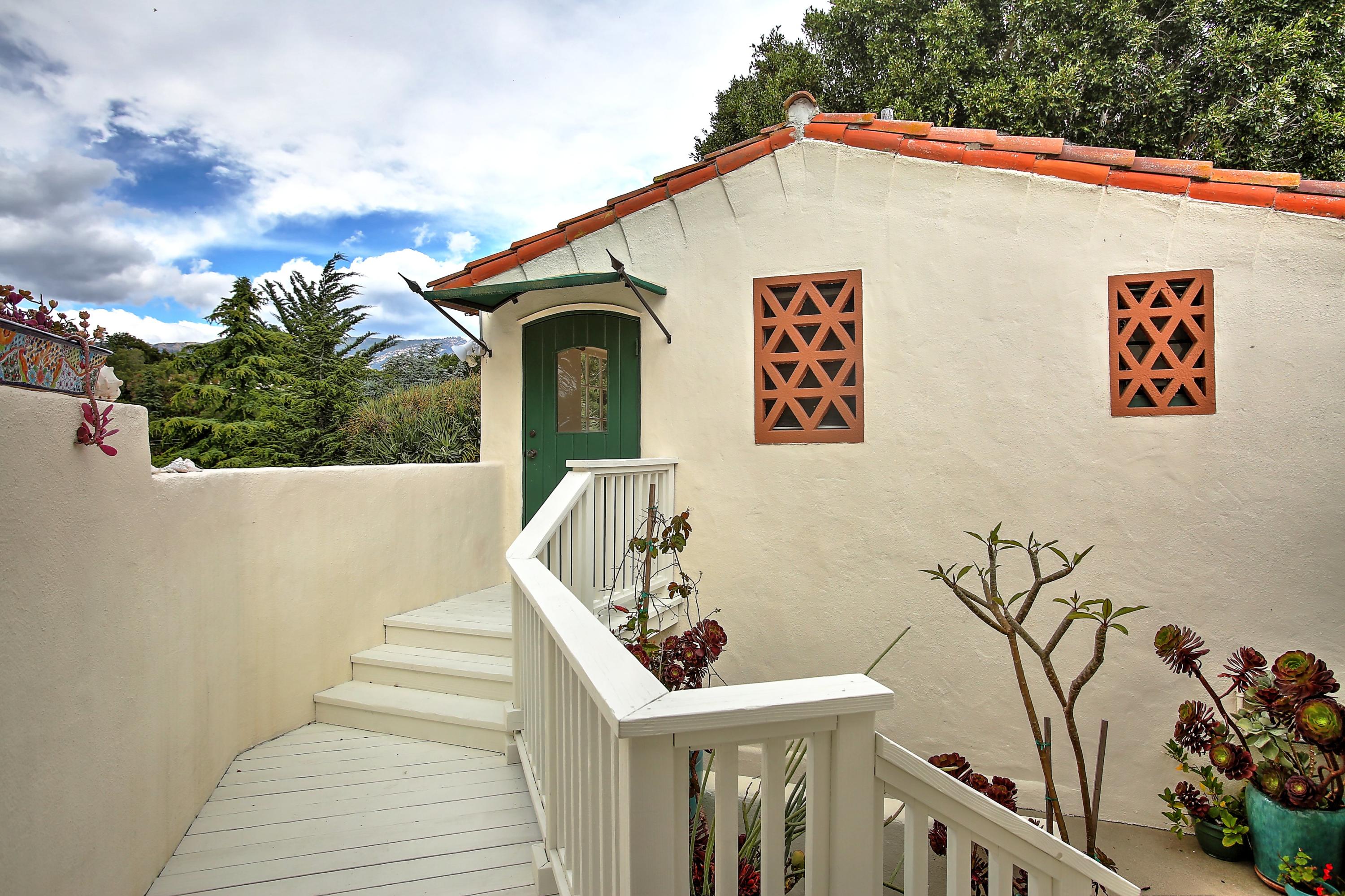 465 Via Dichosa Santa Barbara, CA 93110 - Photo 20 of 57 Guest quaters