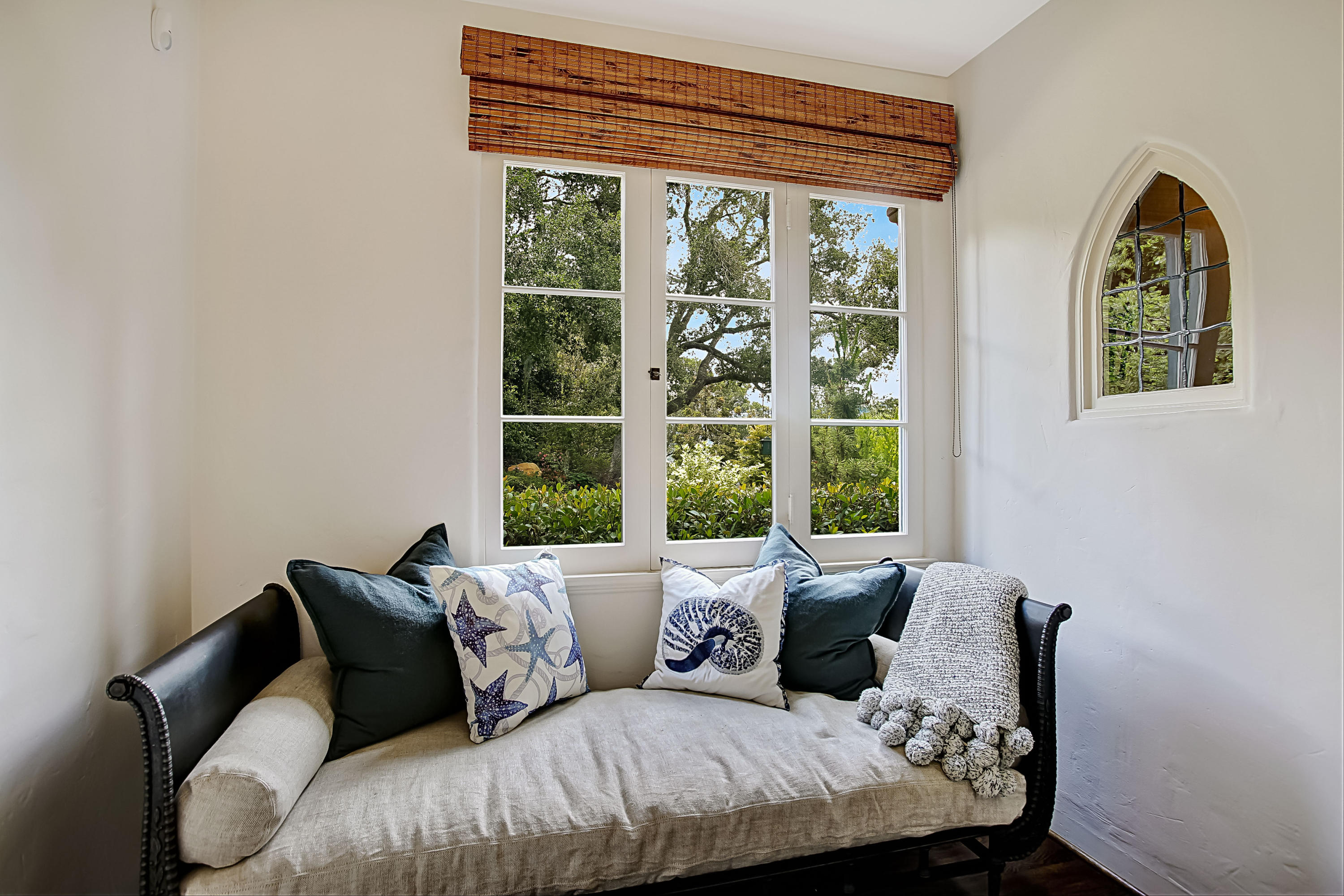 465 Via Dichosa Santa Barbara, CA 93110 - Photo 32 of 57 Sitting room