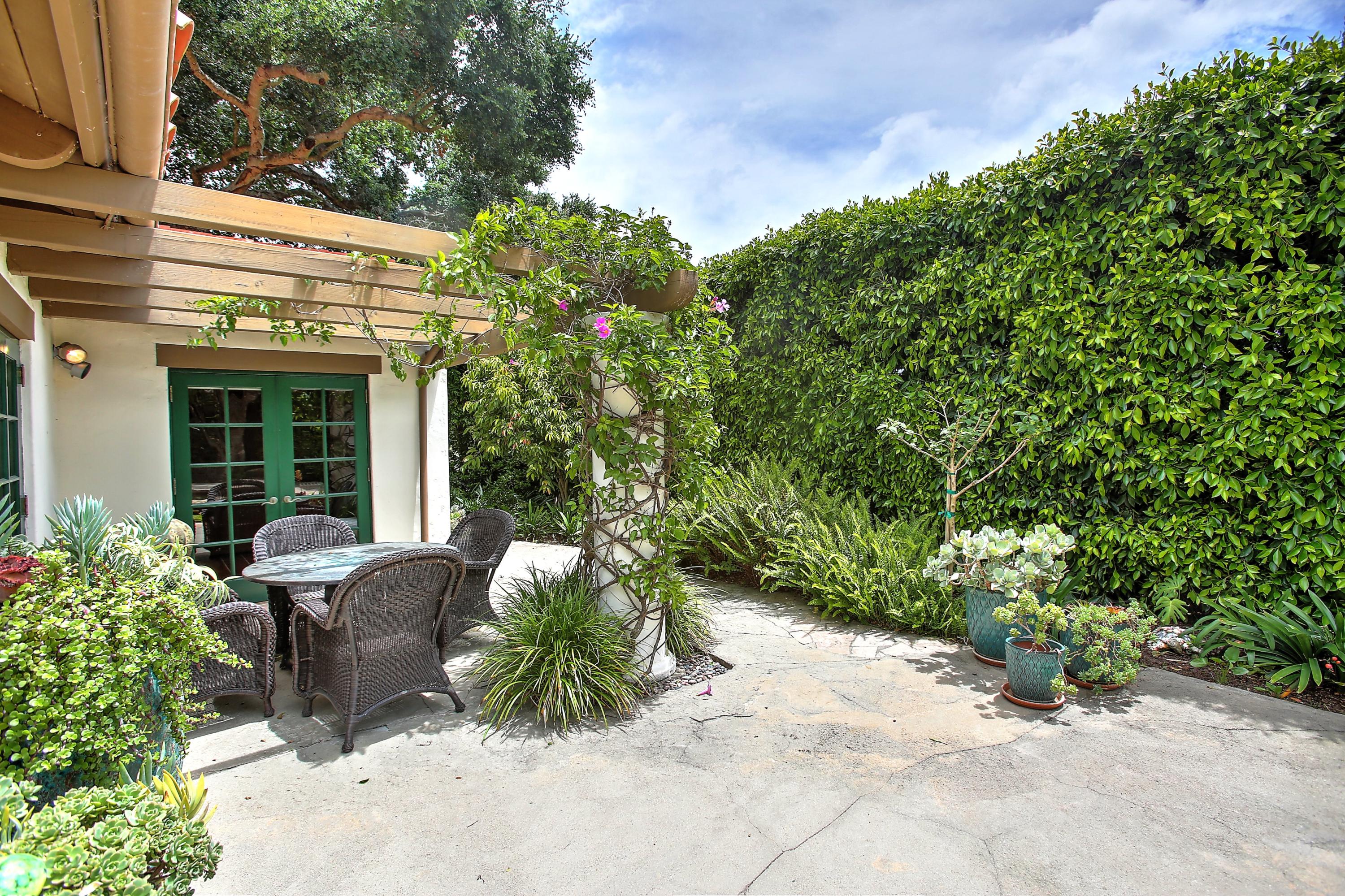 465 Via Dichosa Santa Barbara, CA 93110 - Photo 41 of 57 Guest exterior