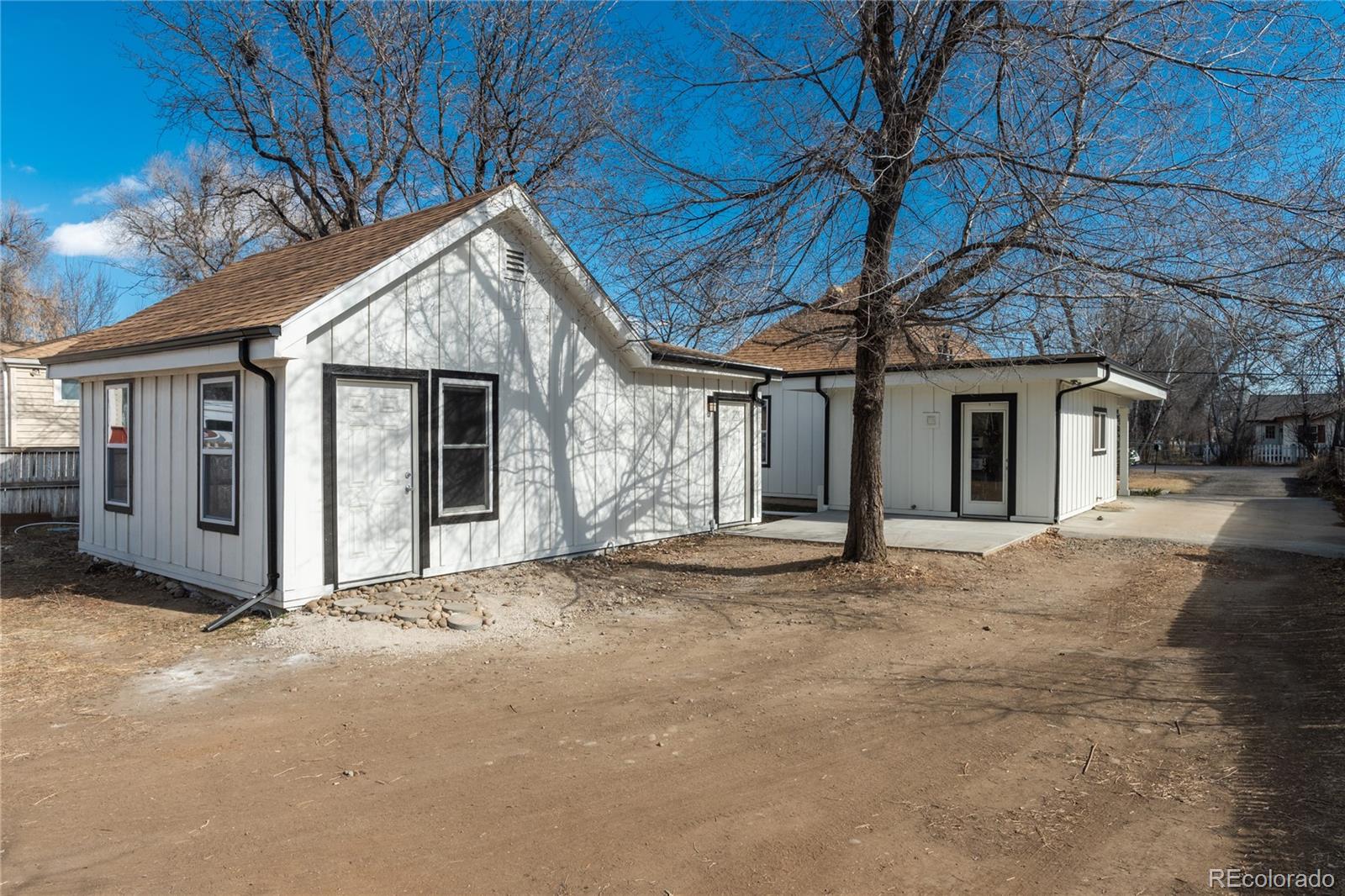 4695 Parfet Street Wheat Ridge, CO 80033 - Photo 8 of 46 a porch with seating space