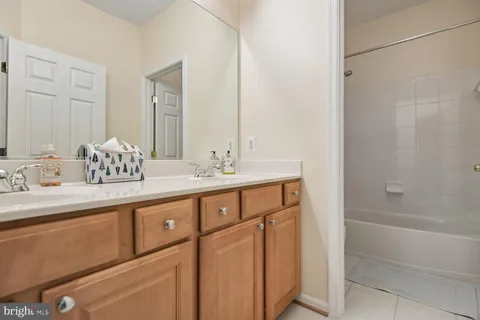 $675,000 | 8806 Endless Ocean Way, Unit 77, Columbia, MD 21045