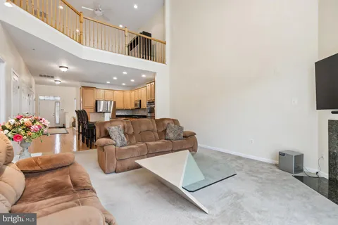 $675,000 | 8806 Endless Ocean Way, Unit 77, Columbia, MD 21045