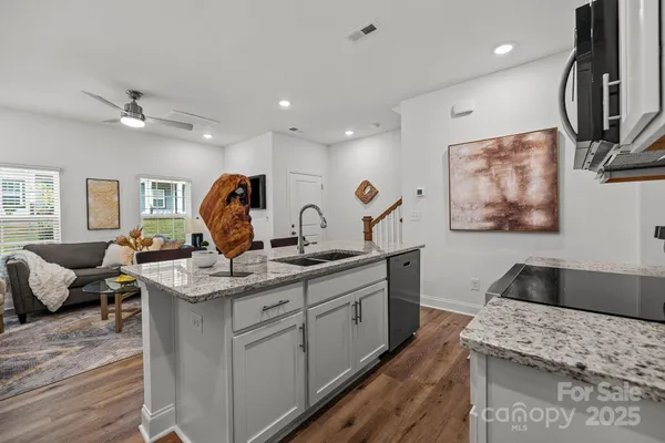 $409,900 | 5012 Cherry Gum Court, Unit 45, Matthews, NC 28105