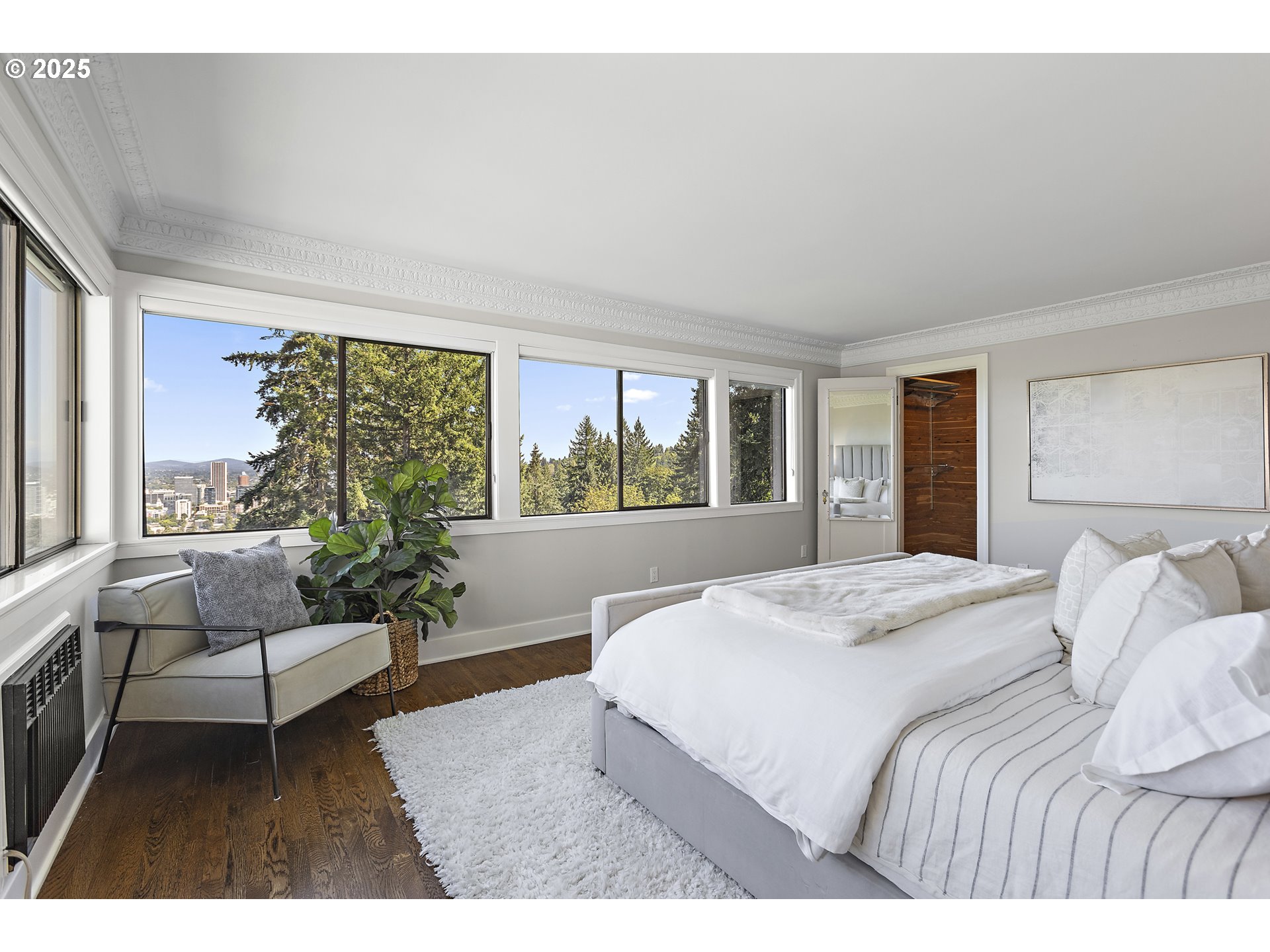 2869 Southwest Champlain Drive Portland, OR 97205 - Photo 29 of 46