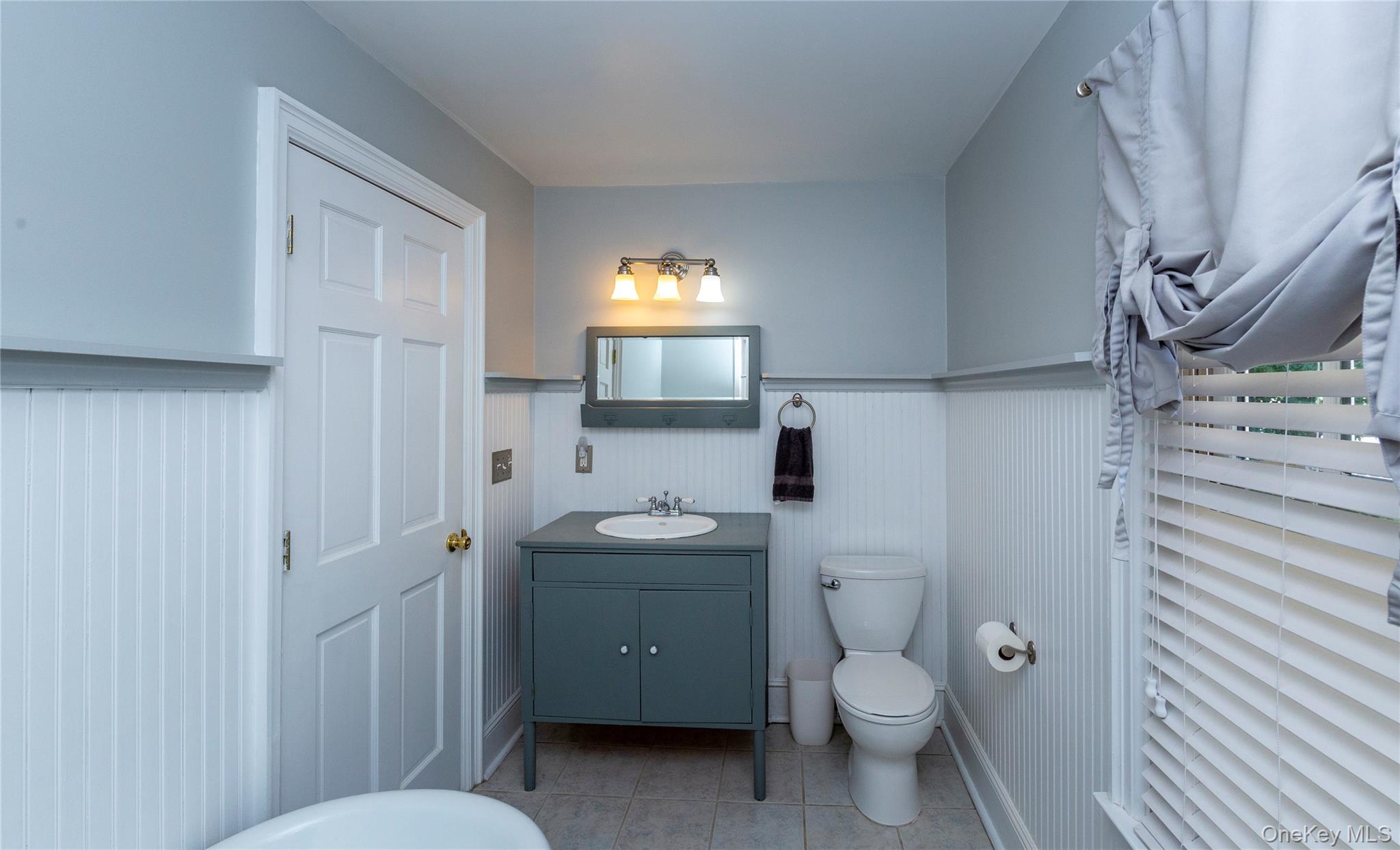 17 Spring Street Pawling, NY 12564 - Photo 33 of 43 Full bathroom, Clawfoot Tub