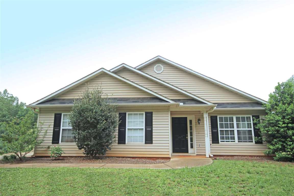 107 Springview Drive Anderson, SC 29625 - Photo 1 of 16 Gallery Image 1