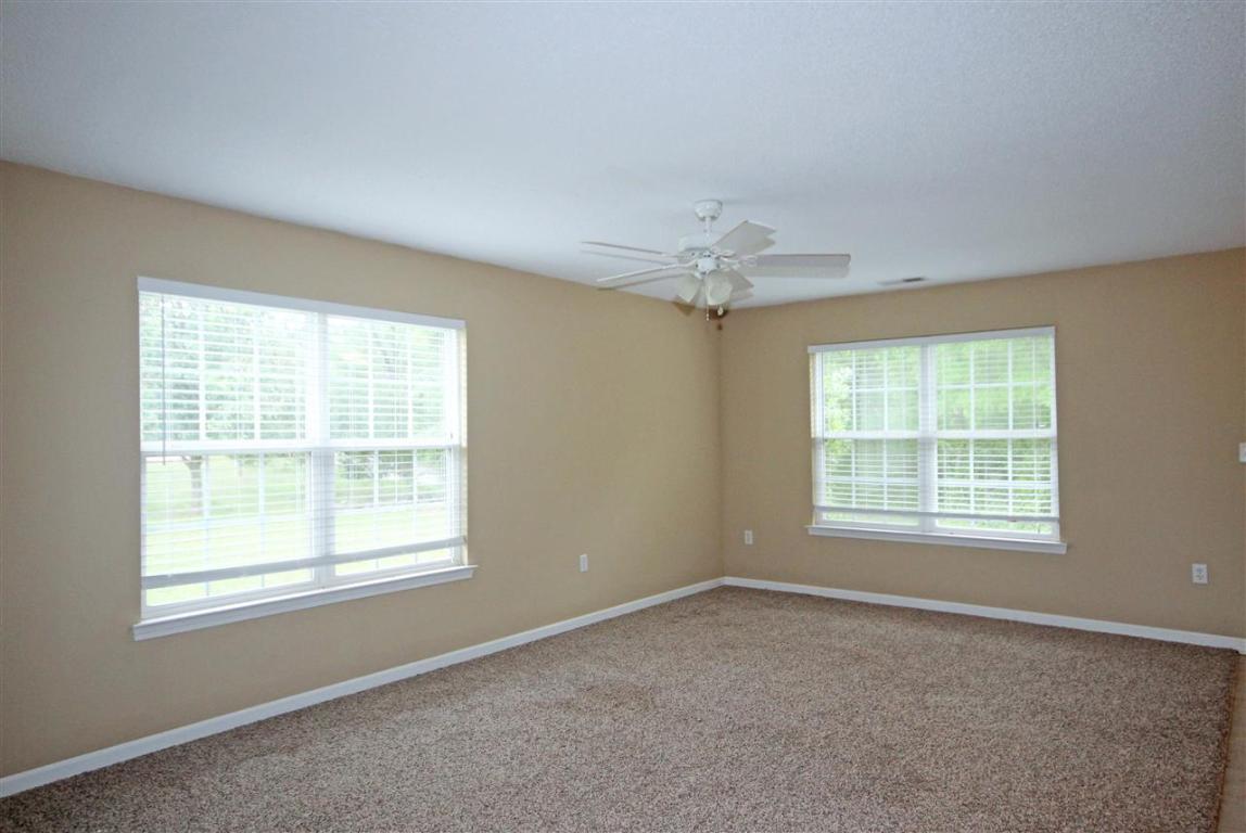 107 Springview Drive Anderson, SC 29625 - Photo 3 of 16 Gallery Image 3
