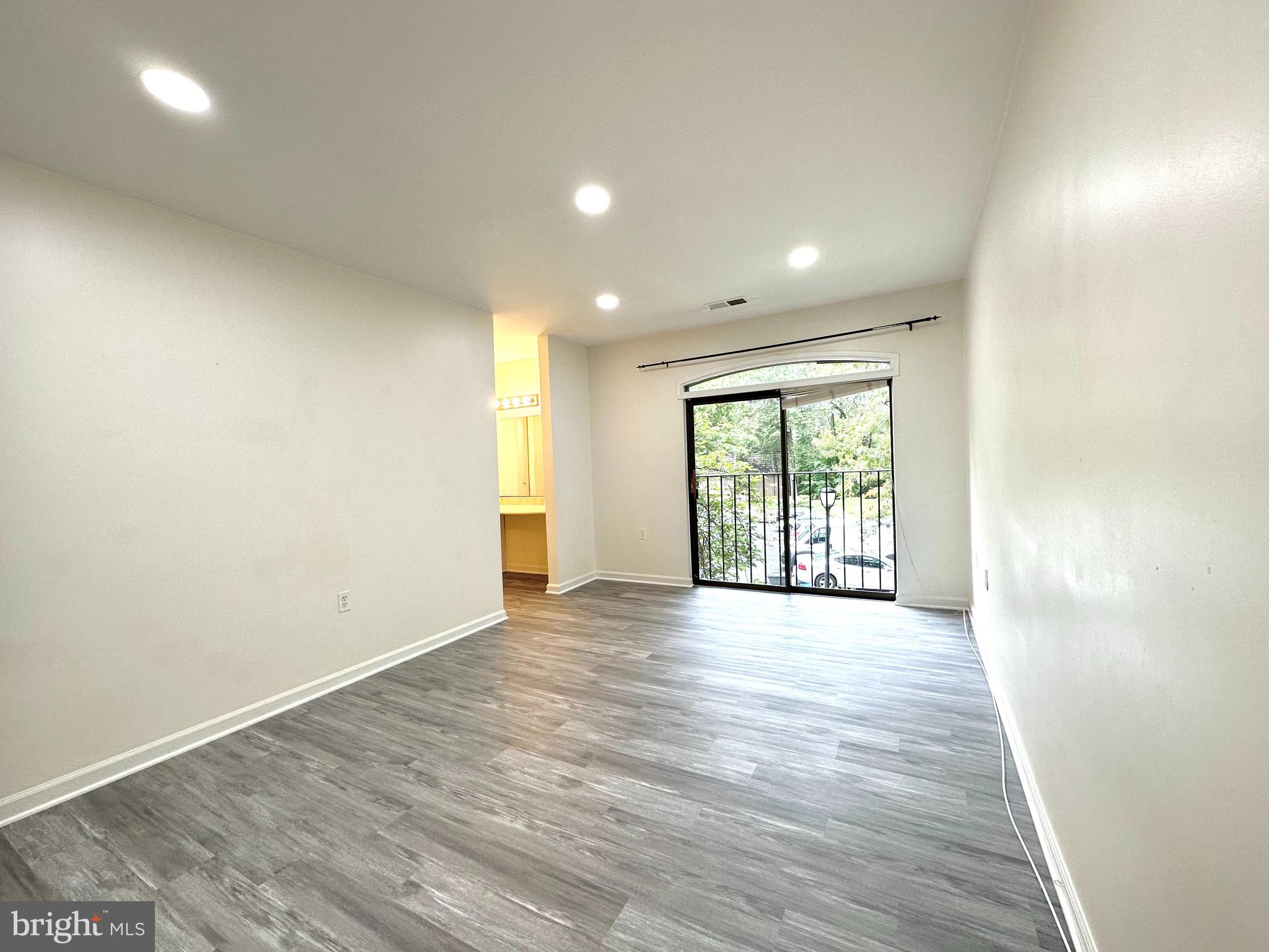 8119 Inverness Ridge Road Potomac, MD 20854 - Photo 17 of 42