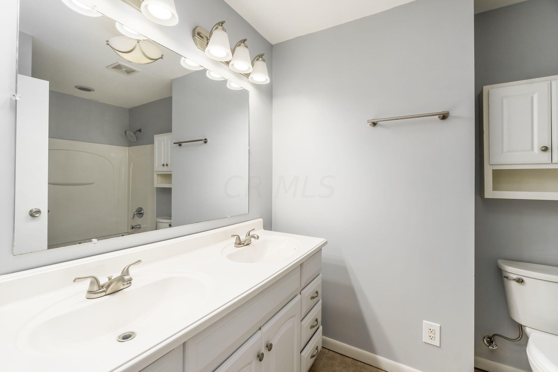 3585 Wyncote Road Columbus, OH 43232 - Photo 21 of 37 021_S - 3585 Wyncote Rd - 061