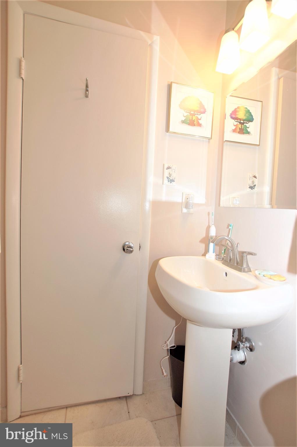 8504 Chervil Road Lanham, MD 20706 - Photo 12 of 30 Bath (Master)