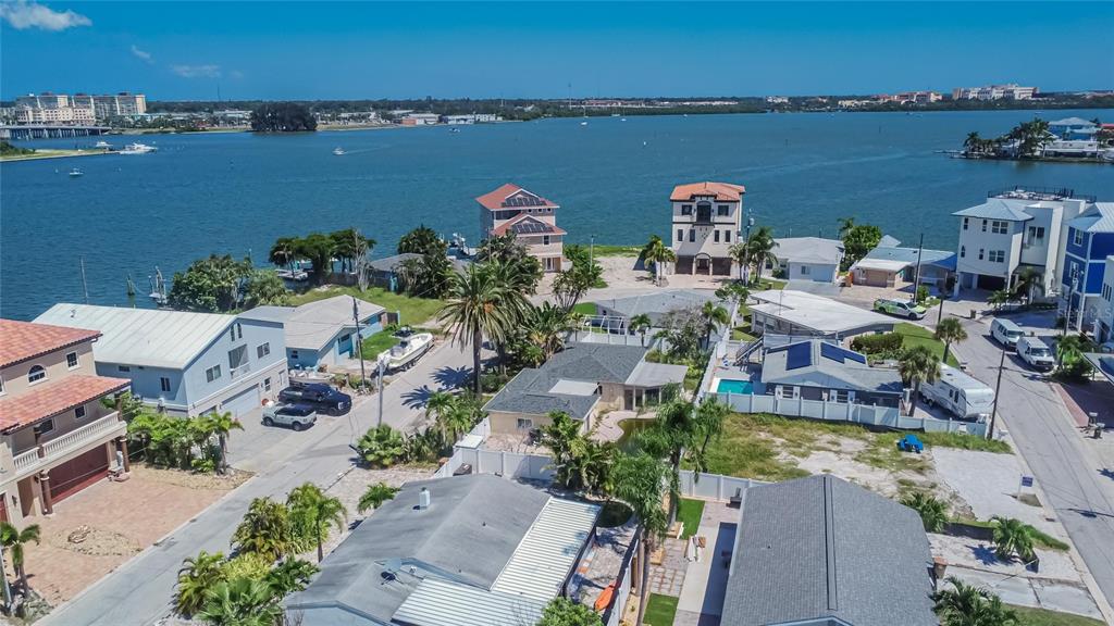 363 145th Avenue Madeira Beach, FL 33708 - Photo 15 of 29