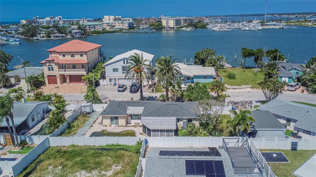 363 145th Avenue Madeira Beach, FL 33708 - Photo 18 of 29