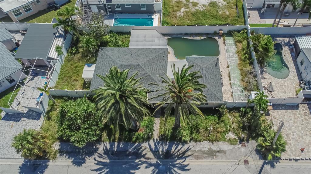 363 145th Avenue Madeira Beach, FL 33708 - Photo 3 of 29